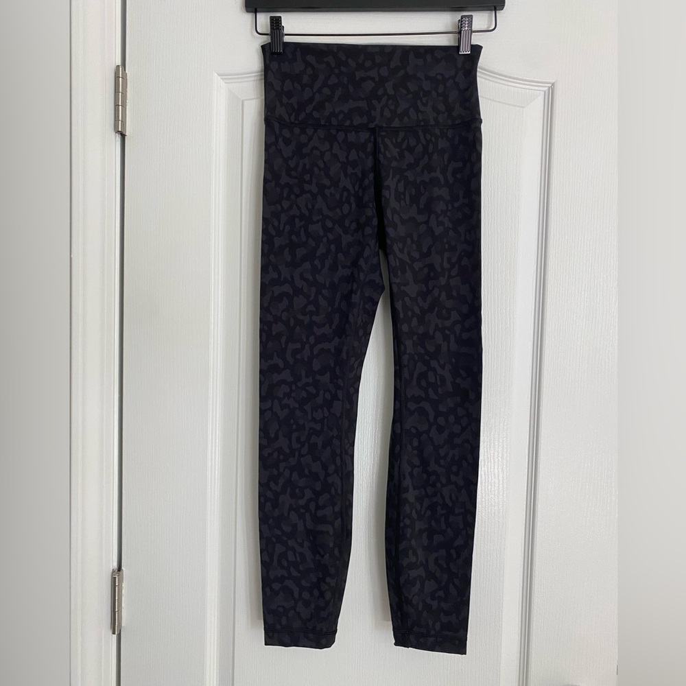 Lululemon Align High Rise Black Leopard Leggings Size 4 / 25” Length